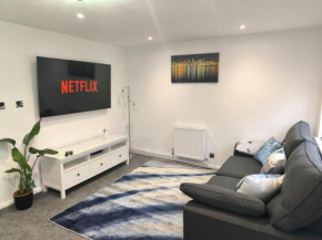 Sherwood Solace - 3 Bedroom Holiday Home
